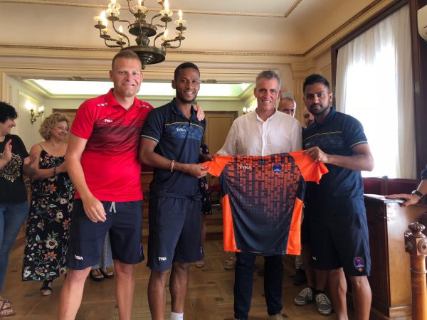 El Delhi Dynamos FC de Josep Gombau fa la pretemporada a Amposta