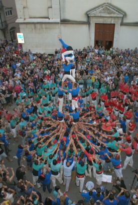 Ajuntament d´Amposta > Comunicació > Els mitjans de comunicació locals atorguen el Premi Amposta 2013 a la colla castellera Xiqüelos i Xiqüeles del Delta