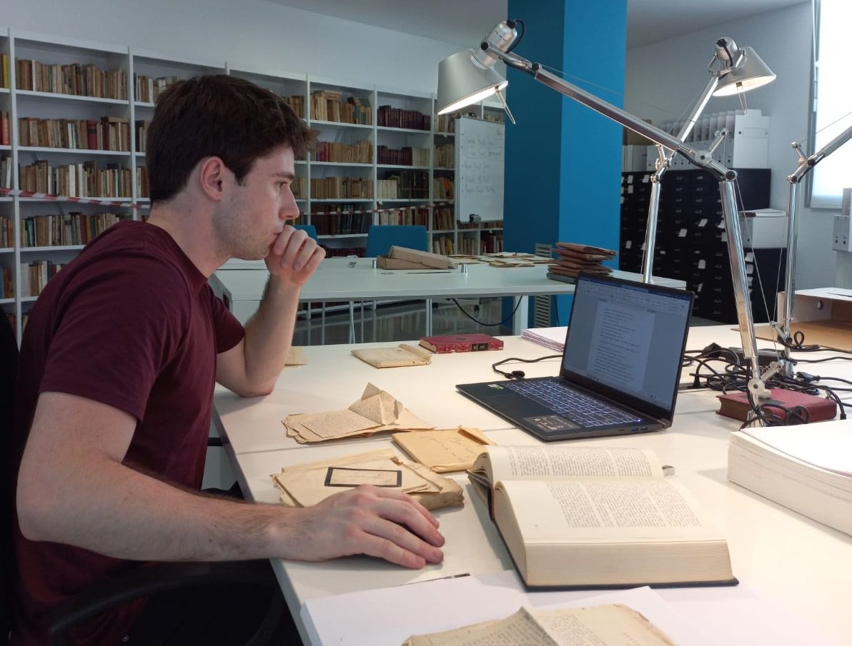 Finalitzen els treballs d’inventari del fons documental de l’escriptor Sebastià Juan Arbó