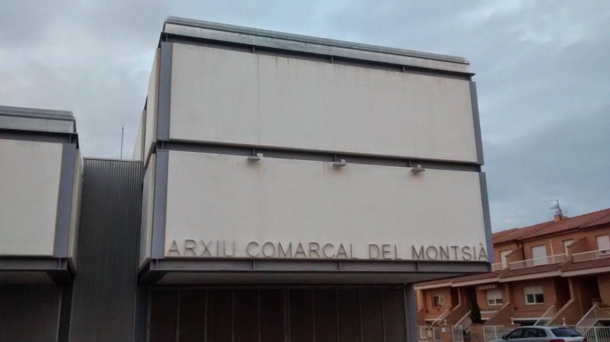 L’Ajuntament rep més de 600.000 euros per instal·lar plaques fotovoltaiques i una caldera de biomassa