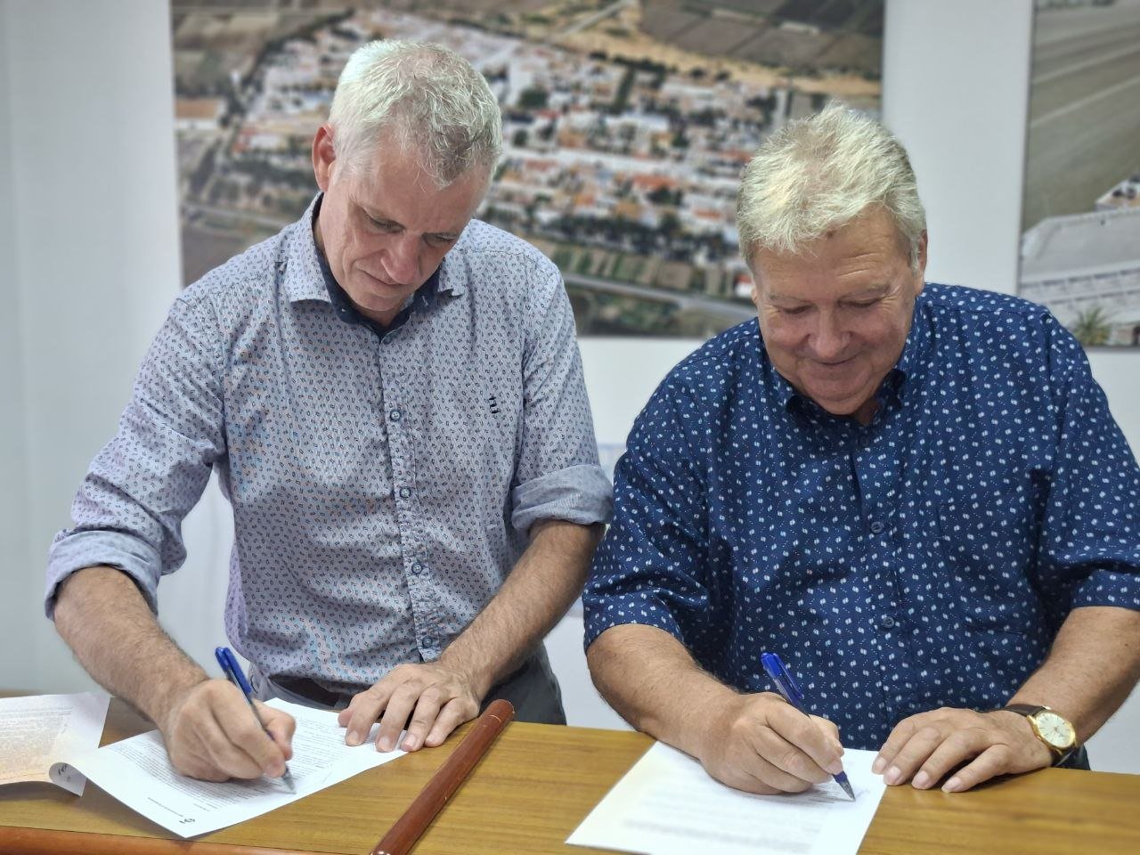 L&rsquo;Ajuntament i la Comunitat de Regants del Poble Nou renoven el conveni de manteniment dels camins del Delta