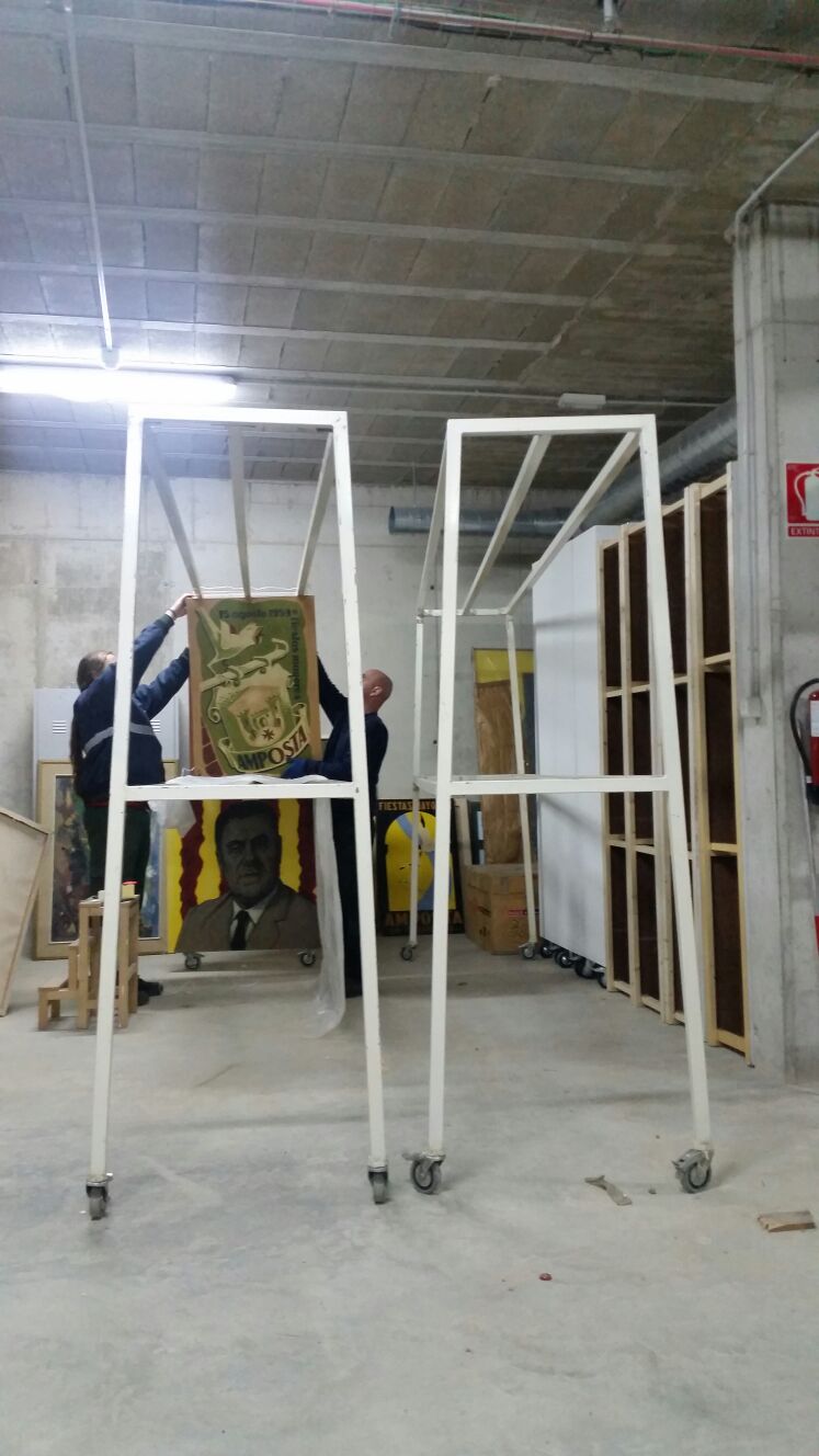 Ajuntament d´Amposta > Comunicació > Amposta inicia la catalogació del fons d’art municipal