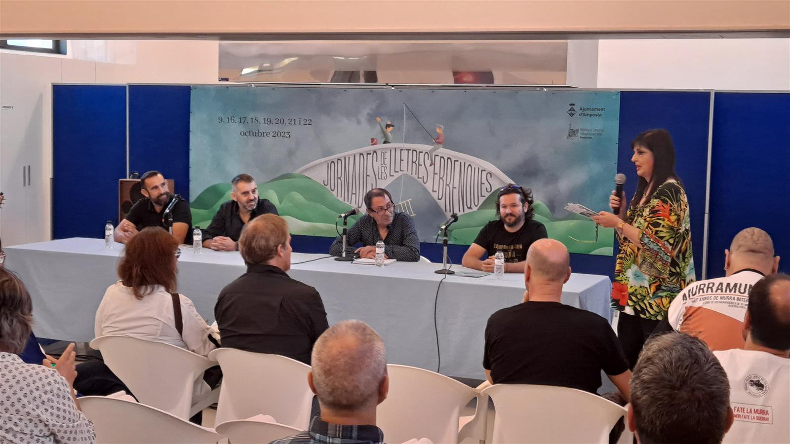 Imatges de la taula rodona "La morra i el bac, dos jocs tradicionals recuperats a les Terres de l’Ebre".