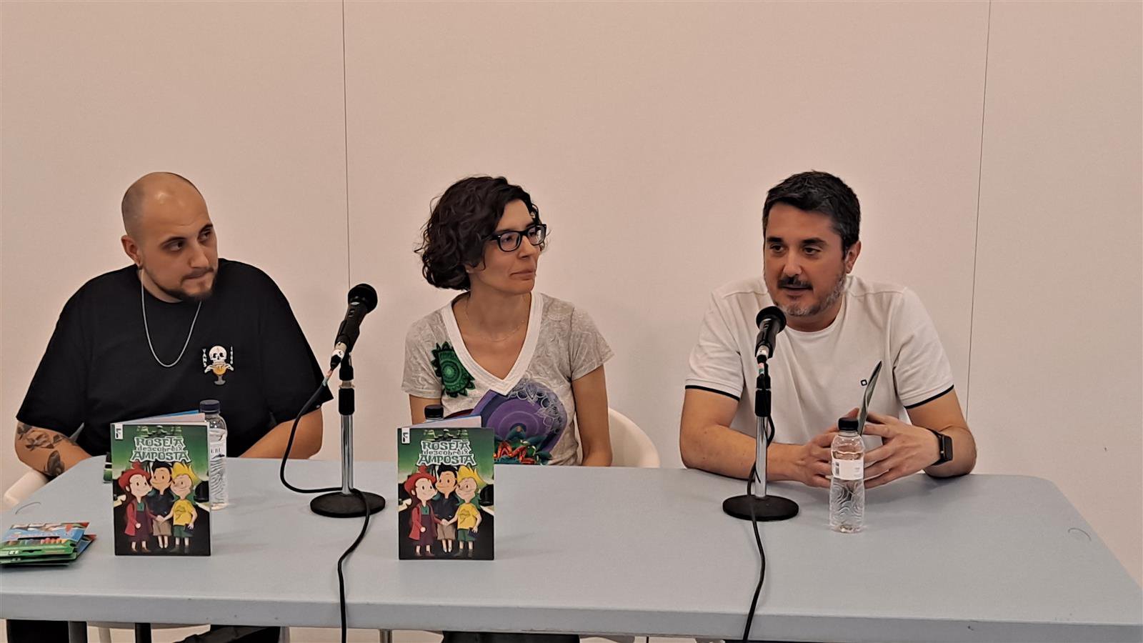 Imatges de la presentació del conte "Roseta descobreix Amposta", de FECOAM.