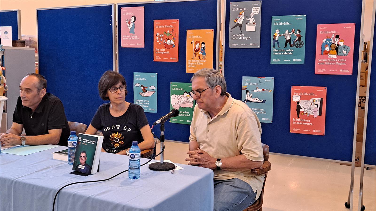 Imatges de la presentació del llibre "Manel Ollé i Albiol. Biografia compartida", de Rafael Haro
