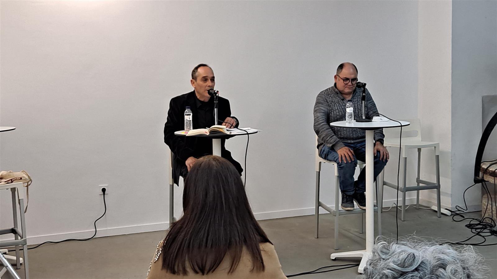 Imatges del Dia Internacional de la Poesia 21 març 2002