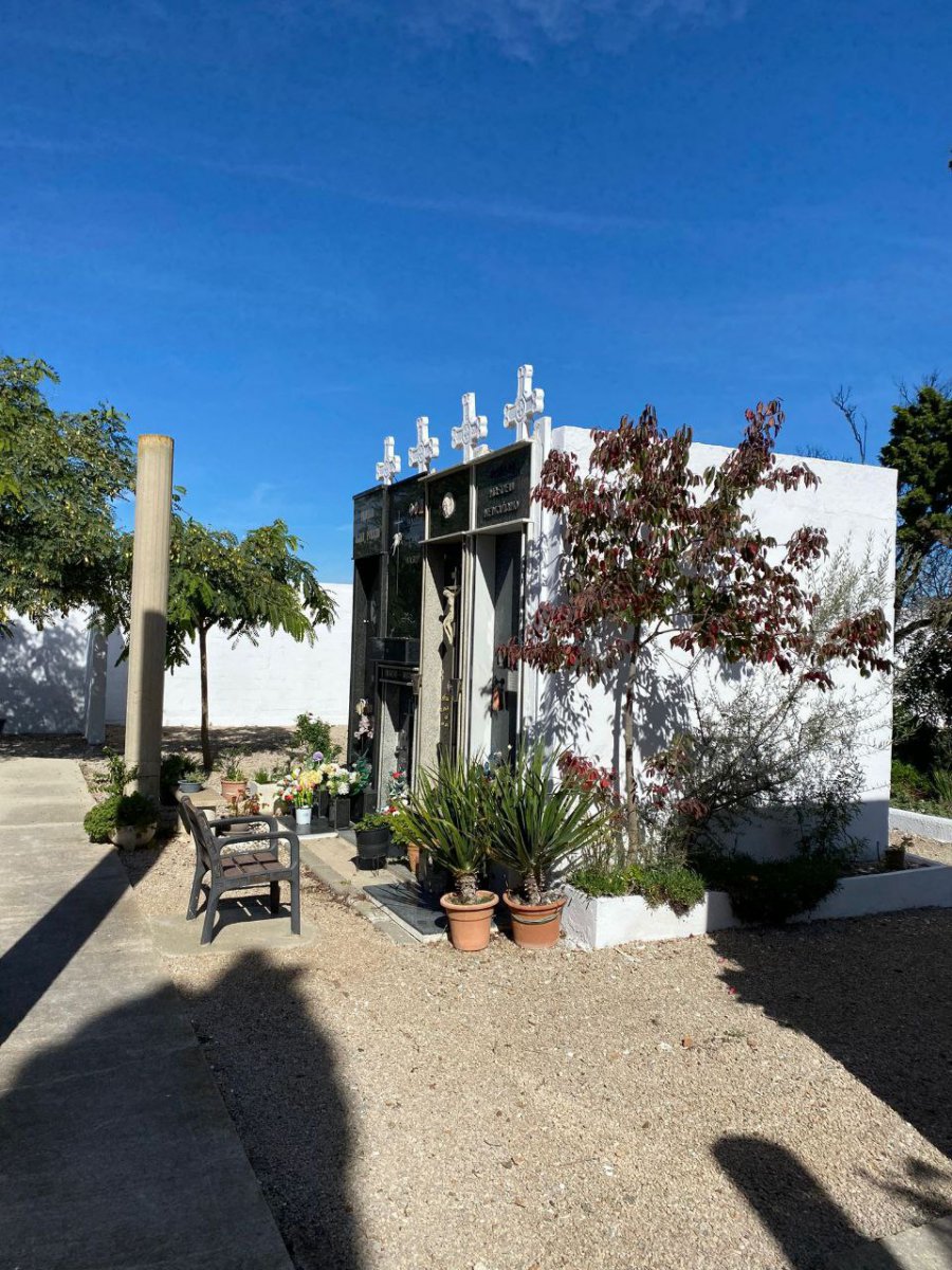 L’Ajuntament d’Amposta millora els cementiris municipals amb actuacions de manteniment i renovació