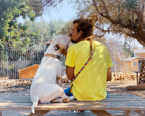 Crida al voluntariat: Fes un voluntariat amb l’Associació Engrescats!