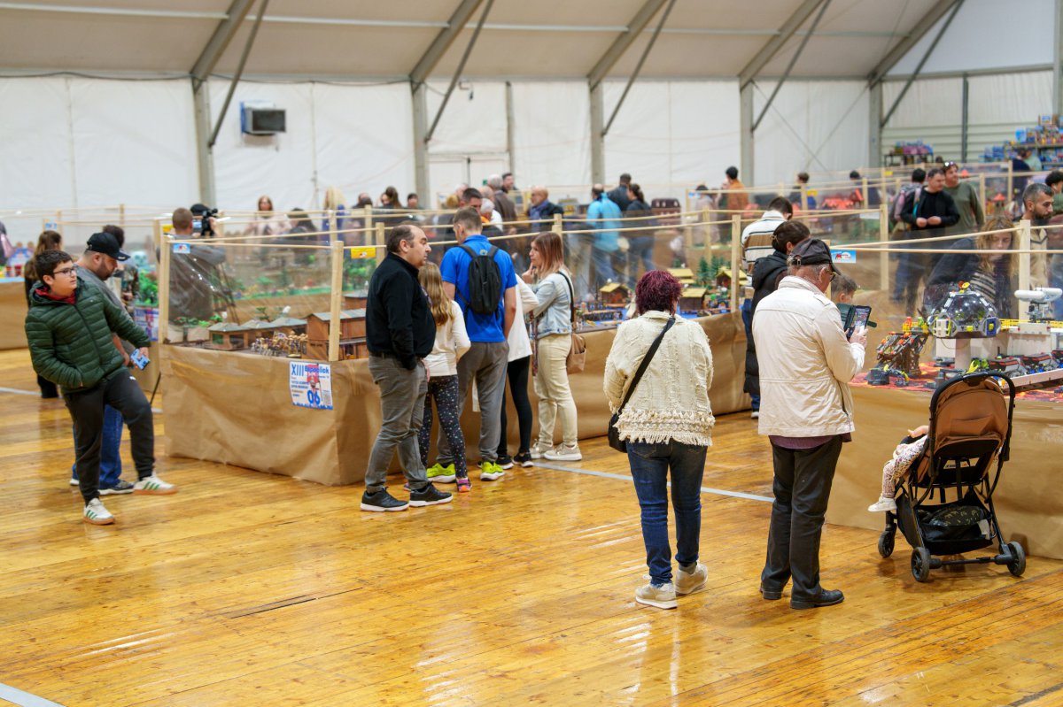 Prop de 4.500 persones visiten la tretzena edició d’Expoclick