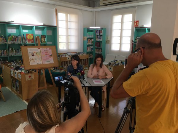 La Biblioteca celebra el primer Festival de Literatura en Família