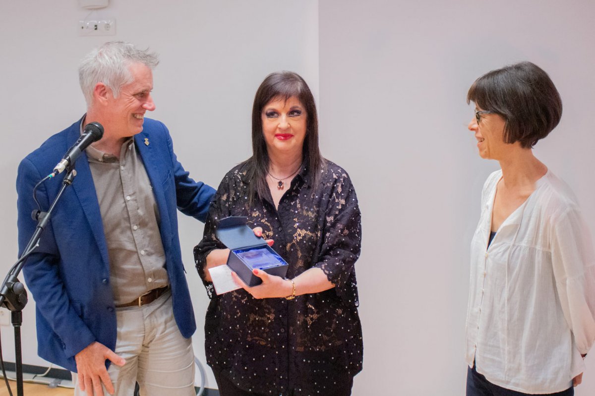 Joana Serret, Premi Mèrit de les Lletres Ebrenques 2025