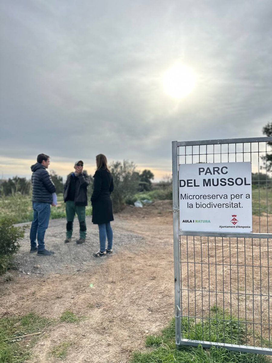 L’Ajuntament d’Amposta i l’entitat Aula i Natura consoliden la col·laboració per convertir l’antic abocador en un refugi de biodiversitat