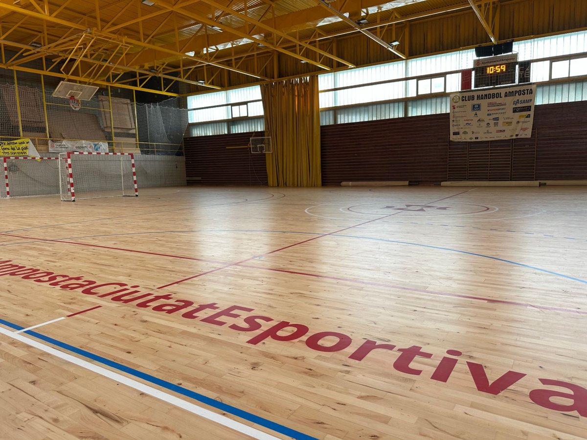L’Ajuntament d’Amposta inverteix prop de 90.000 euros en la millora i renovació de material esportiu