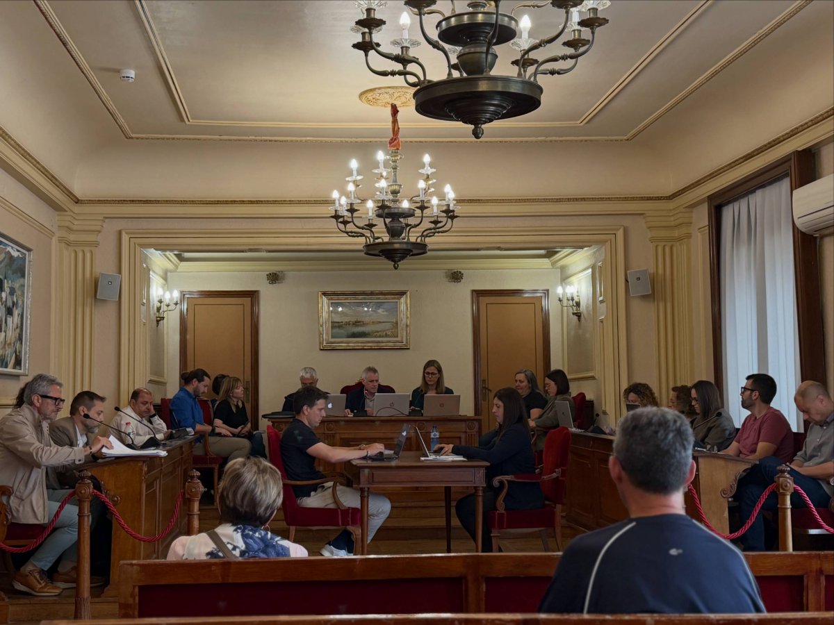 El ple ratifica el pacte laboral amb el comitè de la Fussmont per incorporar el complement de productivitat del personal laboral