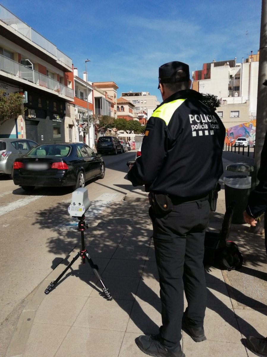 La Policia Local d’Amposta adquireix un radar per controlar la velocitat