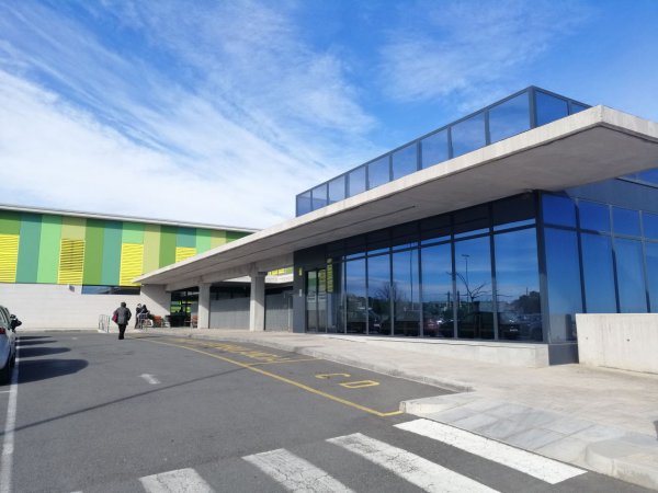 El Centre de Dia tanca temporalment per un positiu de covid-19 en una persona usuària 