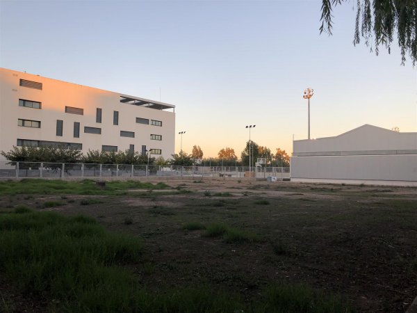 El ple desencalla la construcció del nou pavelló poliesportiu, projecte iniciat el 2010