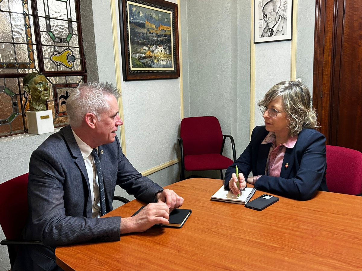 Amposta i Tortosa reforcen la col•laboració institucional per millorar serveis sanitaris i col•laborar en la solució de problemàtiques comunes