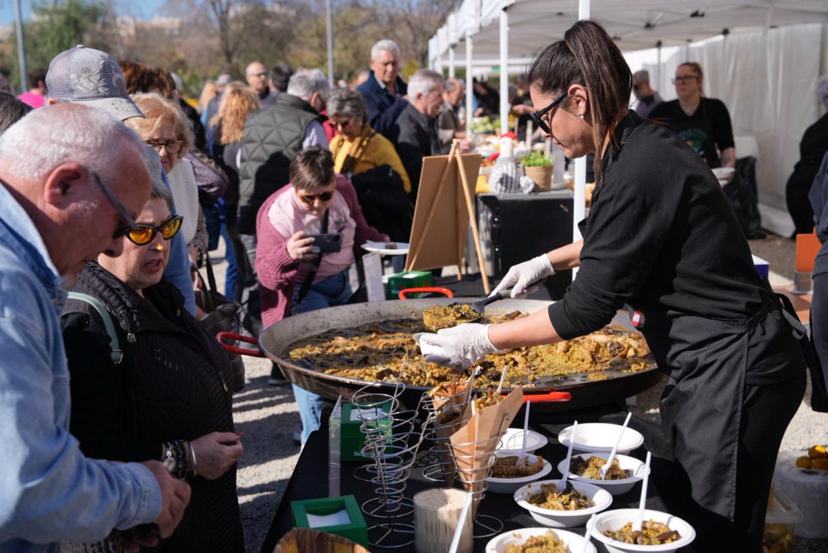 La Festa de l&rsquo;Arròs i la Carxofa d&rsquo;Amposta serveix prop de 4.000 tastos